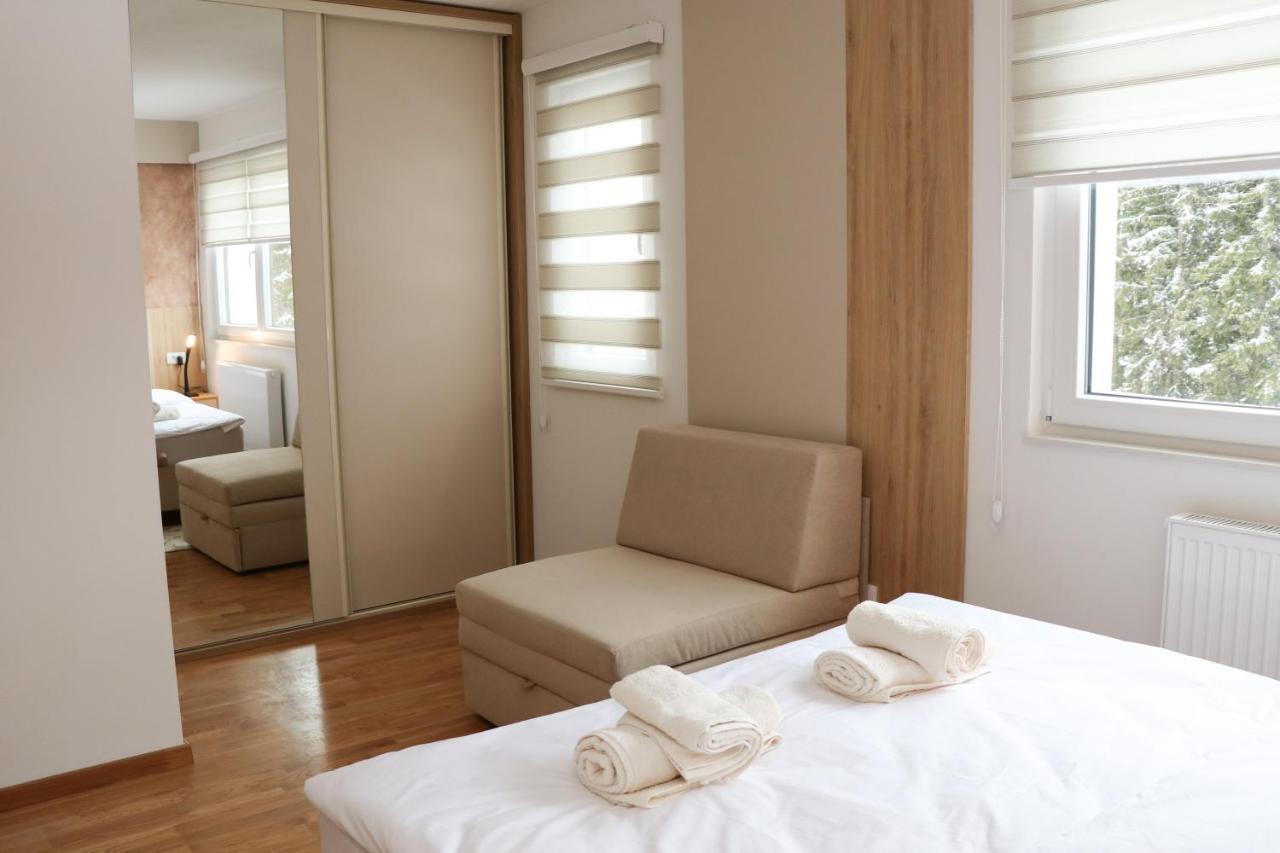 Apartmani Vidik - Groodvy House Яхорина Екстериор снимка
