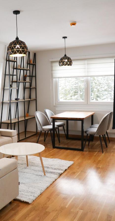 Apartmani Vidik - Groodvy House Яхорина Екстериор снимка