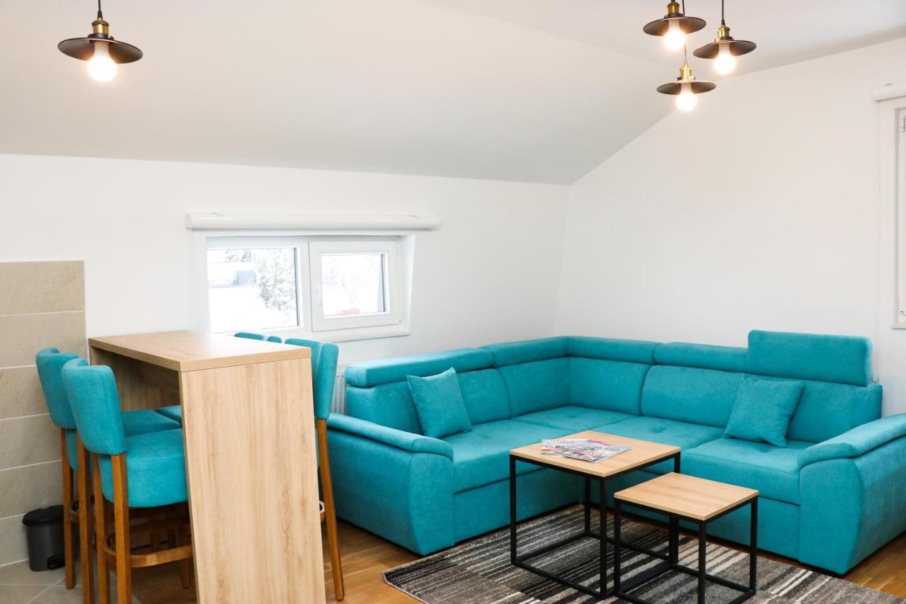 Apartmani Vidik - Groodvy House Яхорина Екстериор снимка