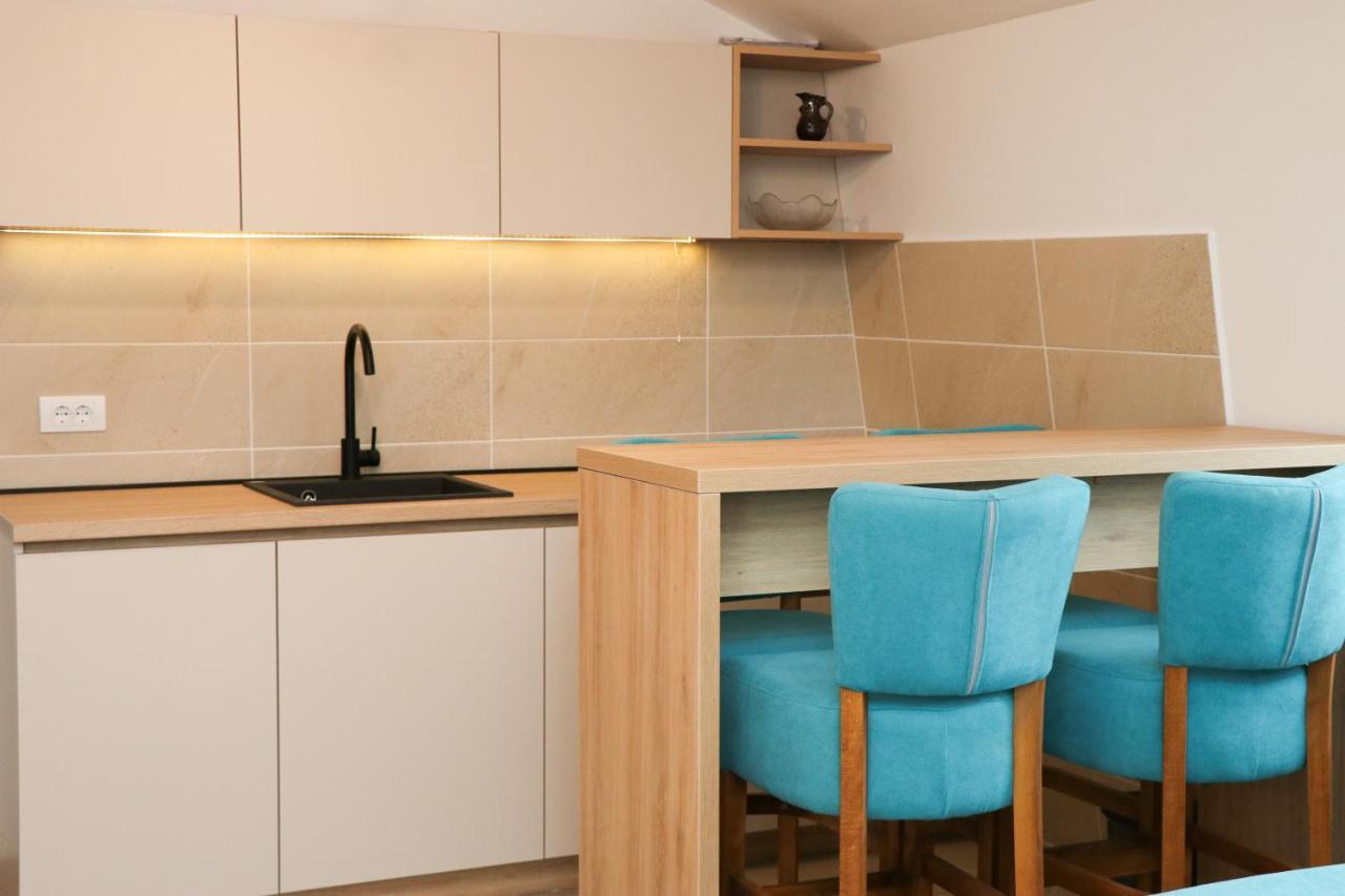 Apartmani Vidik - Groodvy House Яхорина Екстериор снимка
