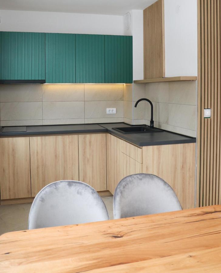 Apartmani Vidik - Groodvy House Яхорина Екстериор снимка